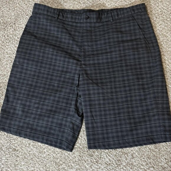 Tommy Armour Shorts Mens 42 Gray Plaid Performance Golf Stretch Flat Front Tech - Picture 1 of 10